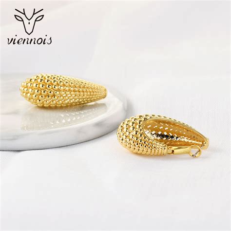 Dubai Gold Plated Stud Earrings at Unbeatable Price