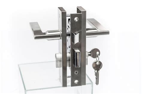 Commercial Door Lock Buyer’s Guide: Everything You Need to Know