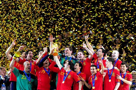 Spain: 2010 World Cup Champions – Soccer Politics / The Politics of Football