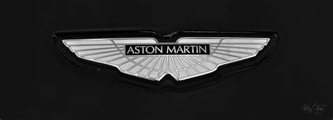 Aston Martin Logo Wallpapers - Wallpaper Cave