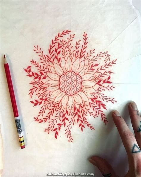 Pin by Yeny Cartolin on :v | Nature mandala, Mandala tattoo design, Mandala tattoo