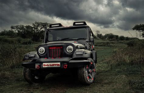 Modified Old-Gen Mahindra Thar ‘Black Hawk’ Looks Dapper