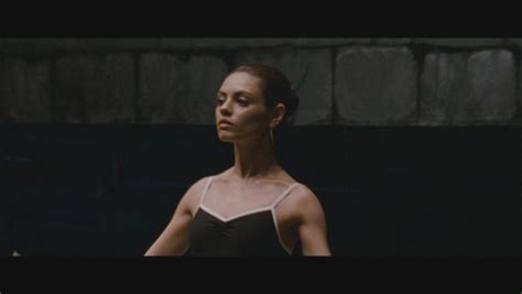 Mila Kunis as Lily in 'Black Swan' - Mila Kunis Image (23366656) - Fanpop