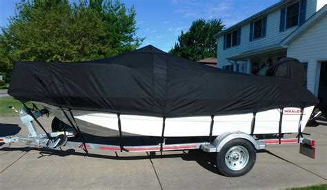 Boston Whaler Boat Covers by Carver - CoversDirect®