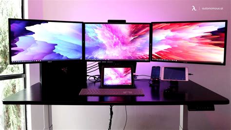 Best Gaming Computer Desks for Multiple Monitors 2024