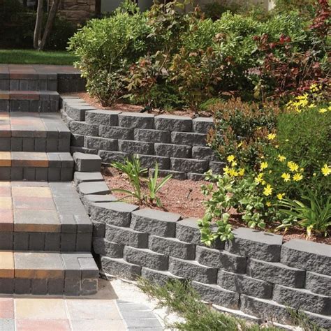 70 Retaining Wall Ideas - Blocks, Costs and Cheap DIY Options