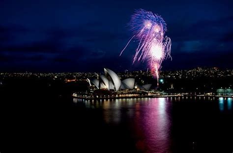 Fireworks over Sydney Opera House