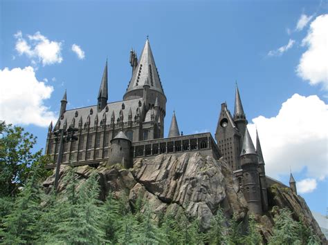 Hogwarts Castle Wallpaper - WallpaperSafari