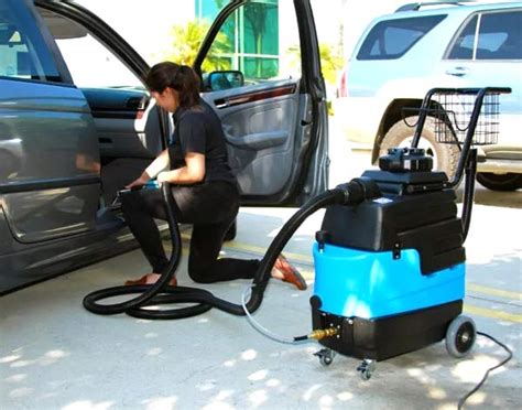 Top 10 Best Car Carpet Cleaner Machine Reviews in 2020