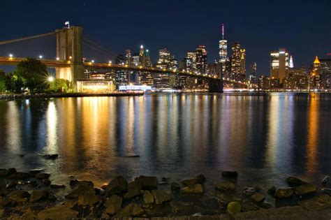 A Brooklyn Bridge at Night Experience + Photography | TripTins