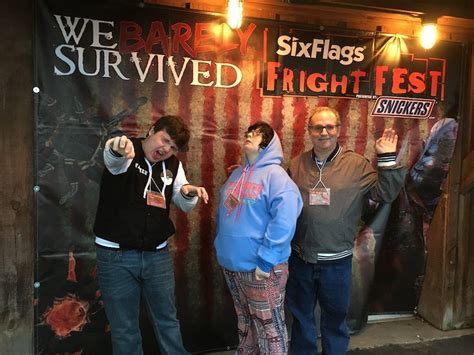 Six Flags Fright Fest: Frightening Fun - GeekDad