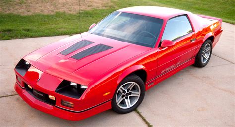 This 569-Mile 1987 Chevrolet Camaro IROC-Z Costs As Much As A Brand New Camaro ZL1