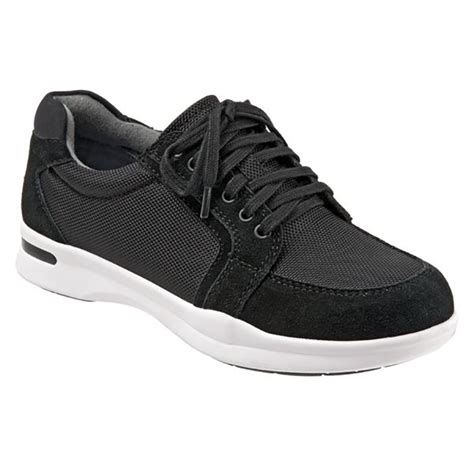 Best Tennis Shoes for Nurses 2023 (Sneakers for General, Narrow and Flat Feet)