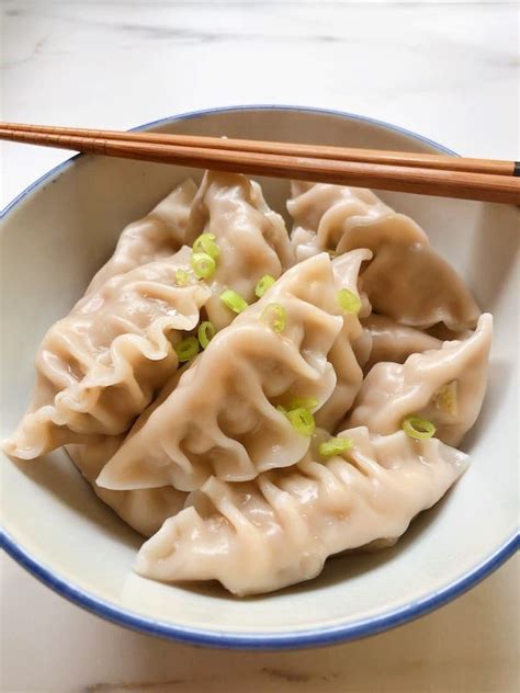 Traditional Chinese Dumplings (a step by step guide) - Mama Loves to Cook