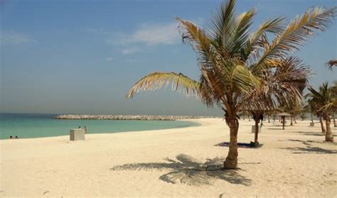 The 10 Best Beaches In and Around Dubai