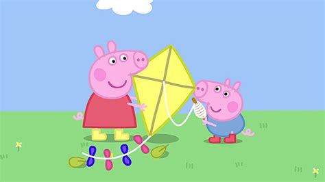 Watch Peppa Pig Season 1 Episode 2: Peppa Pig - Flying a Kite/Muddy Puddles/Windy Castle/Hide ...