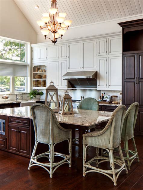 Best Lake House Kitchen Design Ideas & Remodel Pictures | Houzz