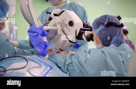 Middle ear implant Stock Videos & Footage - HD and 4K Video Clips - Alamy