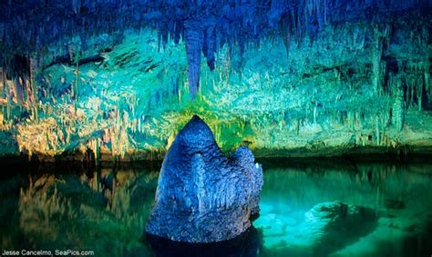 beautiful waterfalls: Crystal Cave of Bermuda