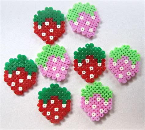 Kawaii Cute Hama/Pearler Strawberries by EtsyPelemele Easy Perler Beads Ideas, Hamma Beads Ideas ...