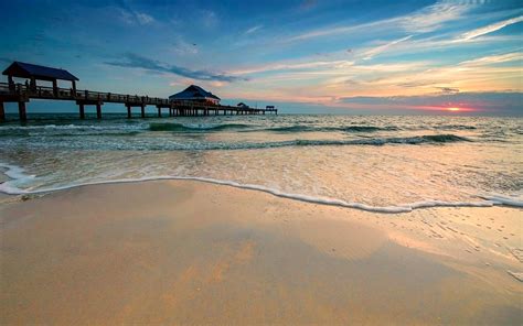 Clearwater Beach, Florida, One of The Best Beaches in The United States - Traveldigg.com