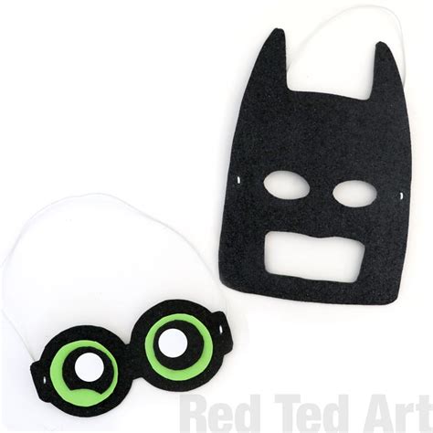 The LEGO Batman Movie - Batman Mask DIY (8) - Red Ted Art's Blog