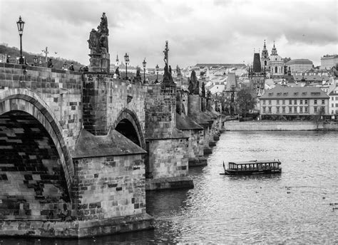 Charles bridge in Prague - Free Stock Photos ::: LibreShot