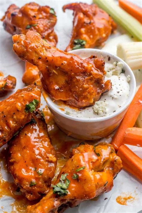 BAKED Buffalo Chicken Wings Recipe (VIDEO) - Valentina's Corner