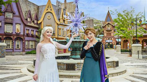 World's first 'Frozen' amusement park area debuts at Hong Kong Disneyland - Verve times