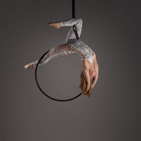 Aerial Hoop | Urban Circus