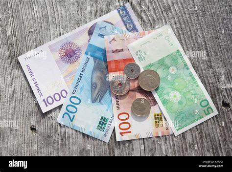 Norwegian kroner NOK. paper money and coins, Norway Stock Photo: 164701170 - Alamy