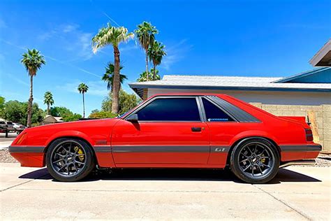 Tony Frank’s 1985 Mustang GT - Autometer