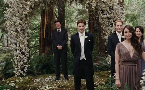 Inside the Twilight: Breaking Dawn Wedding | BridalGuide