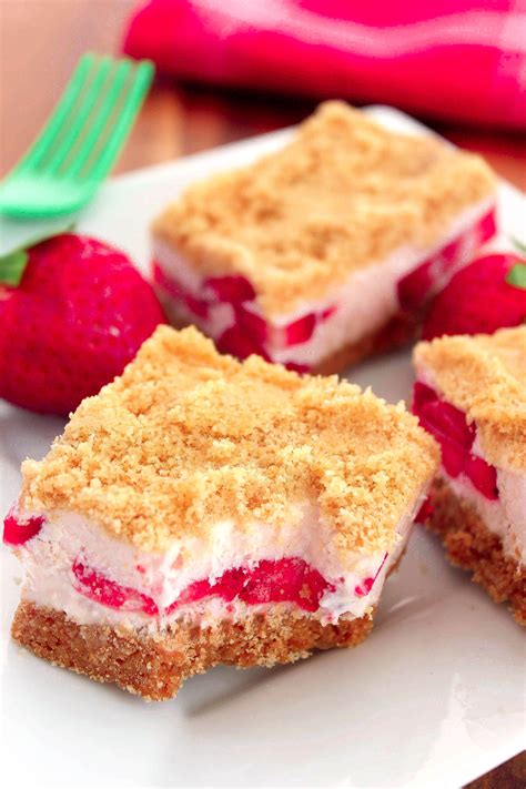 Strawberry Shortcake Bars - Baking Beauty