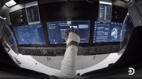 SpaceX - Crew Dragon Touchscreen Displays UI/UX