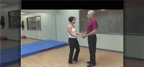 How to Easily do Jitterbug dance steps « Swing :: WonderHowTo