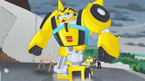 Watch Transformers Rescue Bots Season 1 Episode 18 : Bumblebee Saves The Day - Watch Full ...