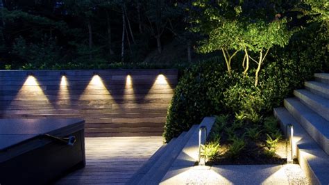 Installing Retaining Wall Lighting: Everything You’ll Need To Know | Outdoor Landscape Lighting ...