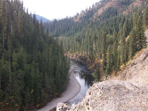 Escape to N. Idaho: The Scenic St. Joe River Road in the Fall