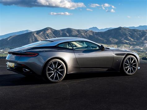 The Aston Martin DB11 so hot - Business Insider