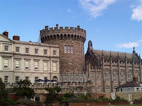 Dublin Castle in Ireland image - Free stock photo - Public Domain photo - CC0 Images