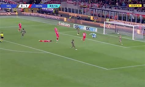 Watch: Leao gets his fifth Serie A goal of the season to put Milan 4-1 up against Monza