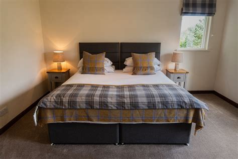 Luxury Self Catering Cottages Loch Ness | Loch Ness Lodge