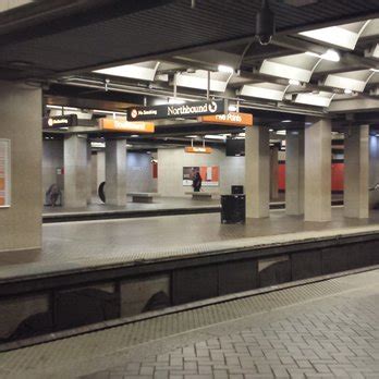 Five Points Marta Station - 16 Photos & 27 Reviews - Public Transportation - 30 Alabama St Se ...