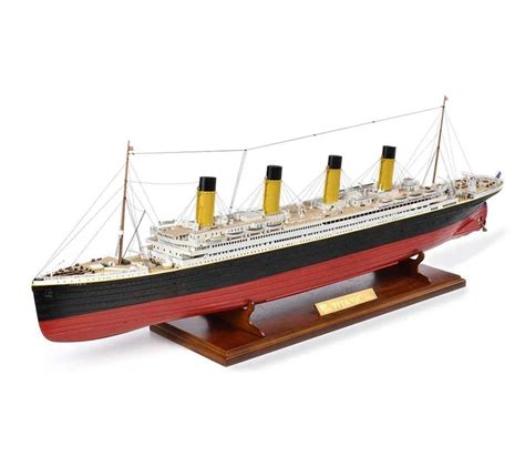 RMS Titanic Model Boat Kit 1912 - Amati (1606)