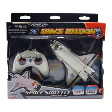 Radio Controlled NASA Space Shuttle | AMNH Store