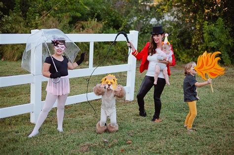 A DIY Circus Family Costume - Fresh Mommy Blog