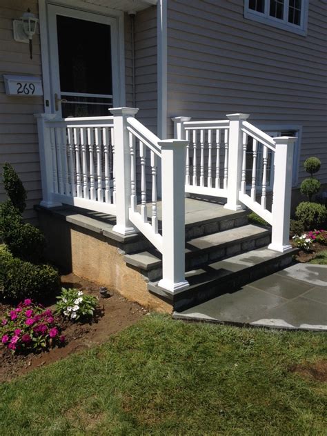 Vinyl Railing in Yonkers, NY - Westchester Fence Company - 914-337-8700