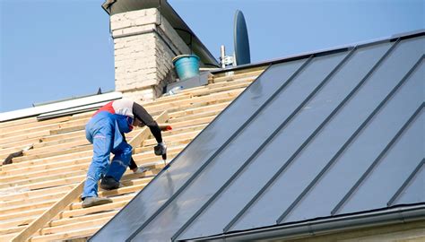 Tips For Successful Metal Roof Installation - London ECO-METAL Manufacturing Inc.