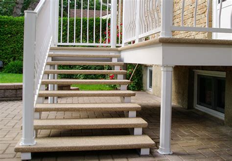 Exterior Stairs for Mobile Homes | Mobile Homes Ideas